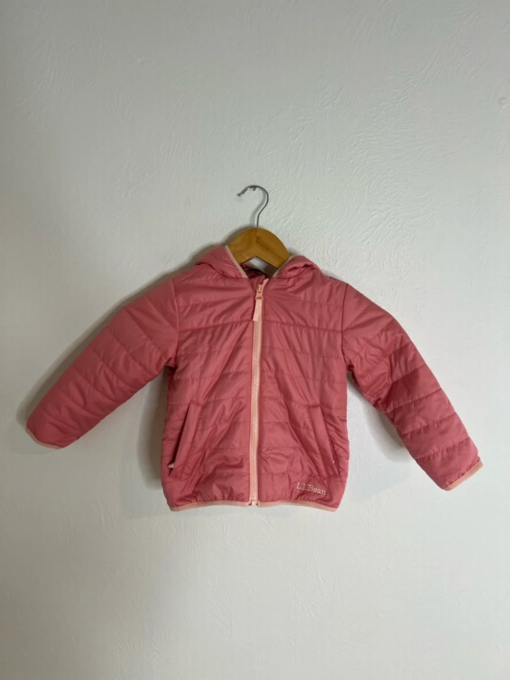 L.L. Bean Dusty Pink Hooded Kids Puffer Jacket size 2T